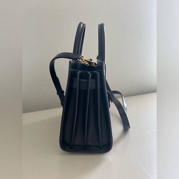 Saint Laurent Sac de Jour Nano in black smooth leather - Picture 2 of 14